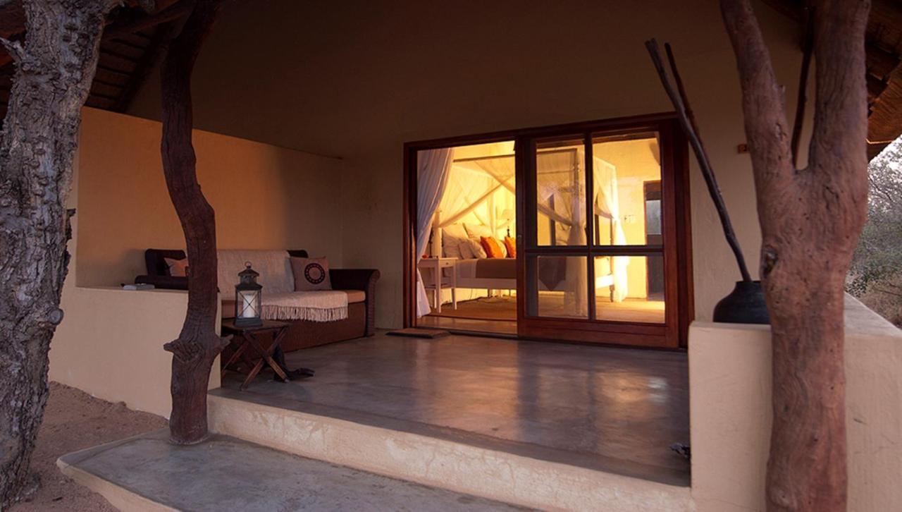 Kambaku Safari Lodge Reserva Timbavati Habitación foto